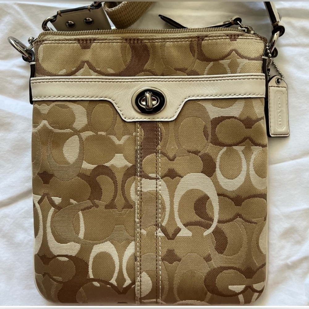 Coach Hampton Op Art Logo Crossbody Bag